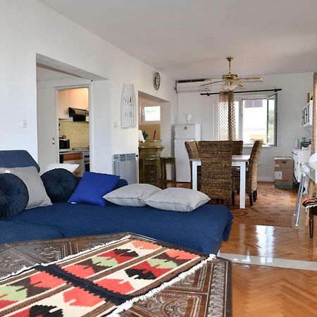 Apartments Valerija Supetar Extérieur photo