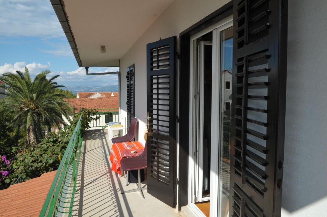 Apartments Valerija Supetar Extérieur photo