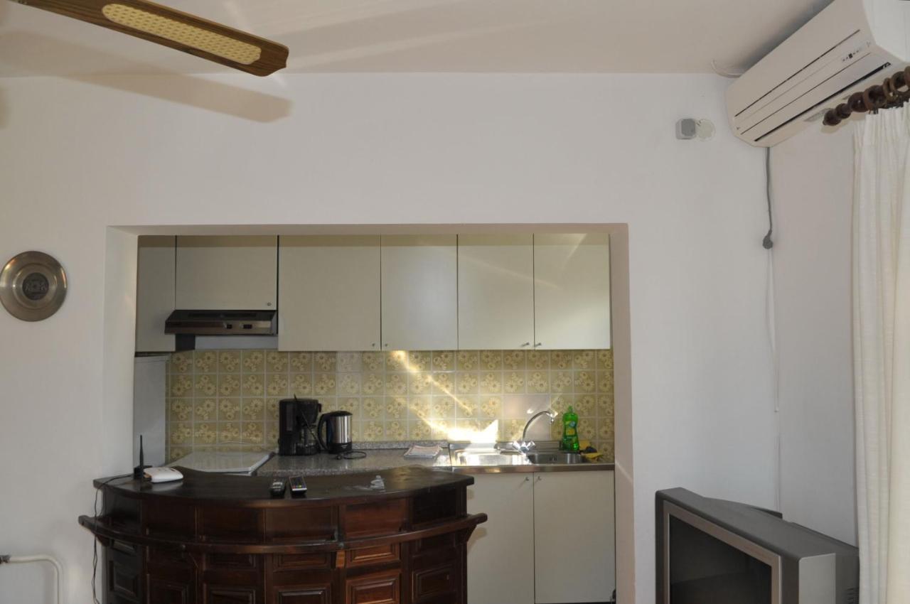 Apartments Valerija Supetar Extérieur photo